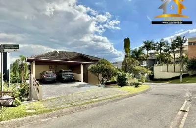 Casa à venda no condomínio Golf Village em Carapicuíba - SP | Batelli Imóveis