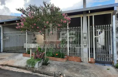 Casa com 2 quartos à venda no Núcleo Habitacional Maria Angélica Matos, Marília 