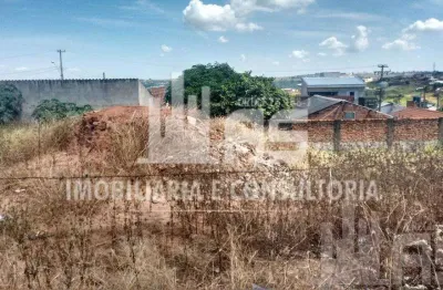 Terreno à venda no Núcleo Habitacional Nova Marília, Marília 