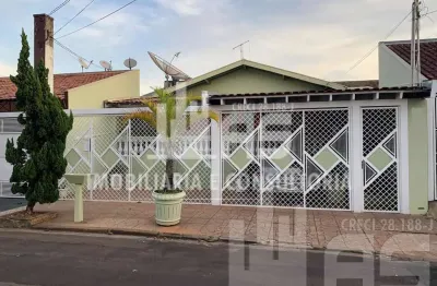 Casa com 1 quarto à venda no Palmital, Marília 