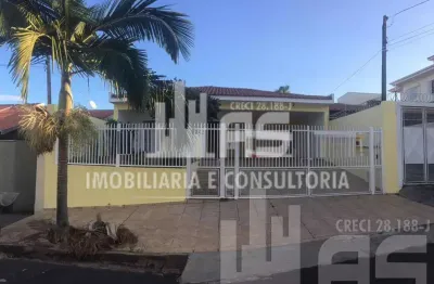 Casa com 3 quartos à venda no Jardim Acapulco, Marília 