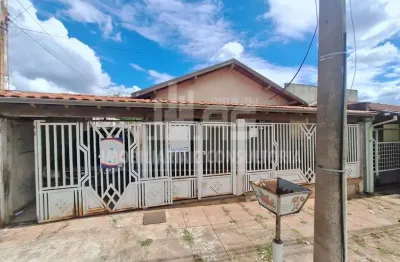 Casa com 4 quartos à venda no Centro, Garça 