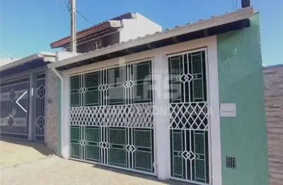 Casa à venda no bairro edson jorge júnior - marília/sp, norte