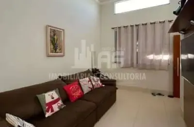 Casa com 3 quartos à venda no Jardim Colibri, Marília 