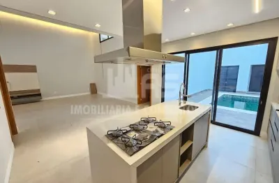 Casa a venda com 3 suítes no condomínio esmeralda residence ii