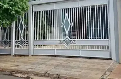 Casa à venda no bairro jardim adolpho bim - marília/sp, norte
