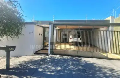 Casa com 3 quartos à venda na Vila Romana, Marília 