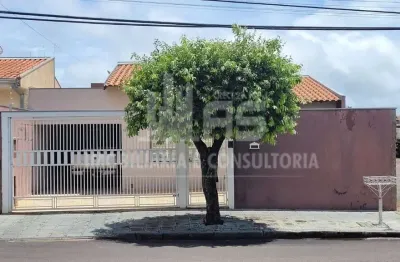 Casa com 4 quartos à venda no Palmital, Marília 
