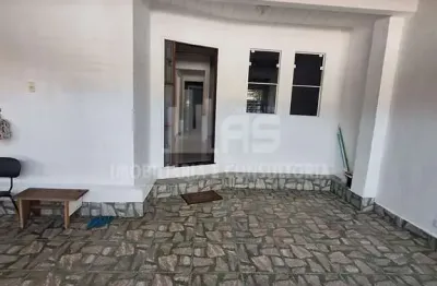 Casa à venda no bairro núcleo habitacional alcides matiuzzi - marília/sp