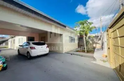 Casa com 3 quartos à venda no Jardim Cavallari, Marília 