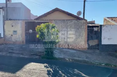 Casa à venda no bairro conjunto habitacional monsenhor joão batista toffoli - marília/sp