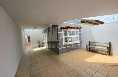 Casa com 3 quartos à venda no Jardim Monte Castelo, Marília 