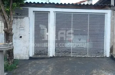 Casa a venda com 02 quartos no jardim santa antonieta