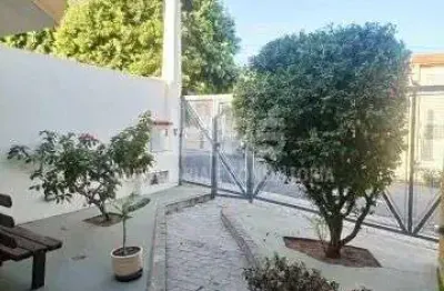 Casa com 3 quartos à venda no Jardim Parati, Marília 