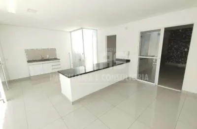 Casa a venda com 3 quartos sendo 1 suíte no condomínio terra nova