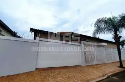 Casa à venda no bairro jardim tropical - marília/sp