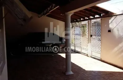 Casa com 3 quartos à venda no Núcleo Habitacional Presidente Jânio da Silva Quadros, Marília 