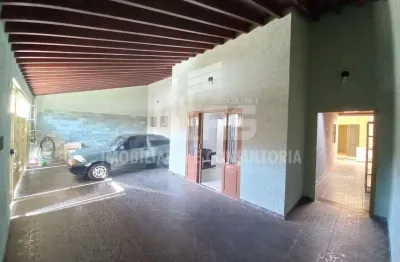Casa com 2 quartos à venda no Jardim Lavínia, Marília 