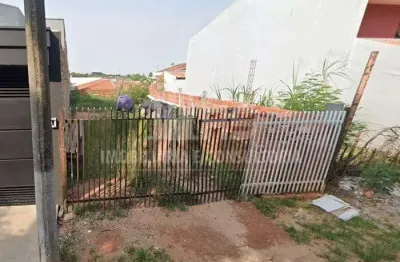 Terreno à venda no Jardim Adolpho Bim, Marília 