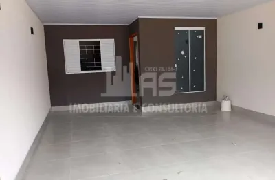 Casa à venda contendo 2 quartos no jardim edisom da silva lima.