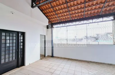 Casa com 3 quartos para alugar no Núcleo Habitacional Nova Marília, Marília 