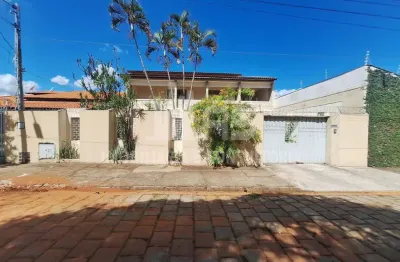 Casa com 7 quartos à venda no Cascata, Garça 