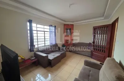 Casa à venda no bairro jardim são geraldo - marília/sp