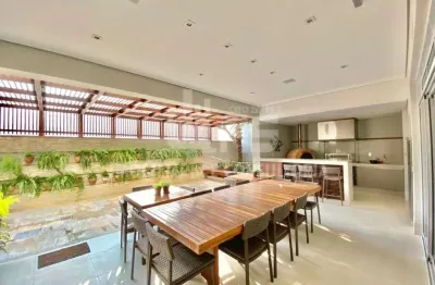 Apartamento com 3 quartos para alugar no Centro, Marília 