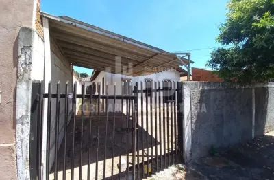 Casa com 2 quartos à venda no Núcleo Habitacional Maria Angélica Matos, Marília 