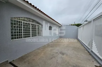 Casa à venda contendo 3 quartos sendo 1 suite no rodolfo da silve costa.