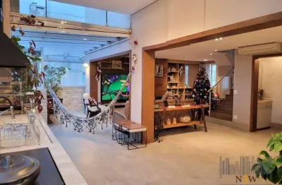 Cobertura para venda ou locação com 4 dormitorios sendo 3 suites, 3 vagas fixas, depósito e área útil com 190 m² na vila lepoldina.