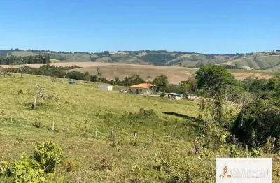 Fazenda à venda na Rodovia Ary Borba Carneiro, 11, Três Bicos, Cândido de Abreu