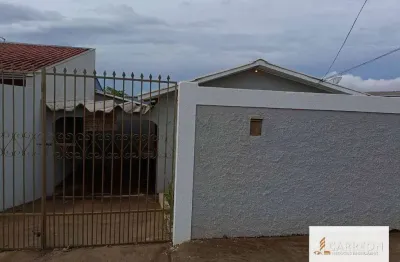 Casa com 2 dormitórios à venda, 70 m² por r$ 240.000,00 - assis - londrina/pr