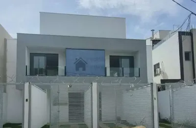 Linda casa geminada com 03 quartos no bairro espirito santo em betim