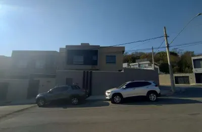 A“tima casa duplex com acabamento diferenciado na melhor localizaa‡aƒo doguaruja mansa•es em betim