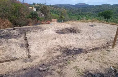 Excelente terreno com 2500 metros em a“tima localizaa‡aƒo do condomanio topazio em esmeraldas