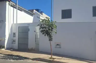 Linda casa geminada triplex na melhor localizaa‡aƒo do bairro vila cristina em betim