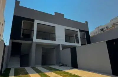 Casa com 3 quartos à venda na Avenida Campina Grande, Parque Xangri-Lá, Contagem