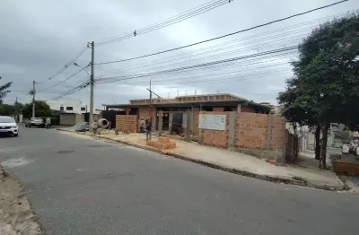 Excelente casa na melhor localizaa‡aƒo do bairro niteroi em betim