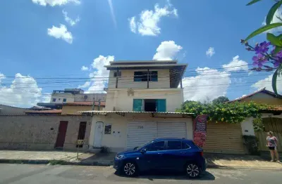 Casa com 3 quartos à venda na Rua Osvaldo Cruz, Pedra Azul, Contagem