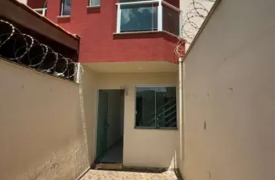 Linda casa geminada com entrda individual na melhor localizaa‡aƒo do bairro eldorado ibirite