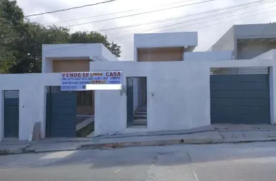 Linda casa geminada no jardim das alterosas em betim