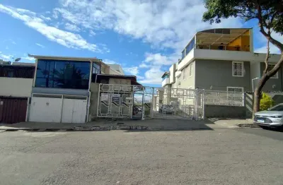 Linda casa geminada em condomanio no eldorado em contagem