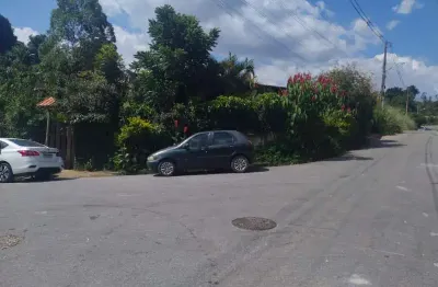 Linda casa em lote de 720 metros no paqueta em betim