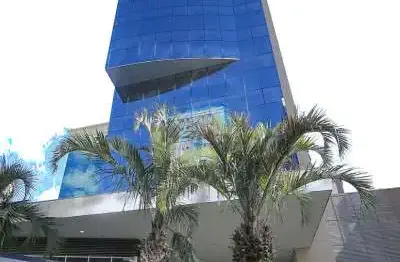 Linda cobertura 04 quartos com suate no vila da serra em nova lima