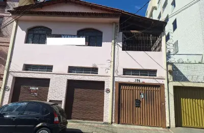 Linda casa em lote 360 metros no  eldorado em contagem