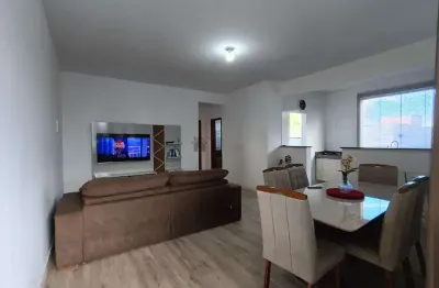 Linda casa geminada 02 quartos no duque de casxias em betim