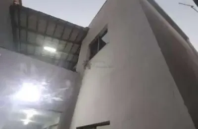 Casa com 2 quartos à venda na Rua Traas, Vila Itália, Contagem