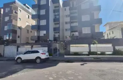 Lindo apartamento em pra‰dio induividual com elevadoe 03 quartos no europa em contagem.