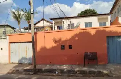 Excelente casa geminada individual na melhor localizaa‡aƒo do bairro novo retiro em esmeraldas